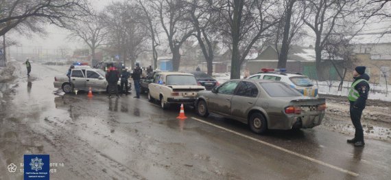 В Одессе в Малиновском районе произошло ДТП с участием 6 автомобилей