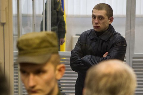 7 лютого 2016-го  у Києві патрульний поліцейський Сергій Олійник під час переслідування BMW застрелив   пасажира цього авто 17-річного Михайла  Медведєва з Боярки на Київщині