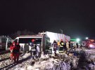 Під Івано-Франківськом сміттєвоз протаранив мікроавтобус з людьми. Є загиблі