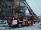 У 14- поверховому  будинку  в Харкові спалахнула пожежа. Є загиблий