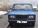 Разом із іншими автомобілями, хуліганка розбила і свій