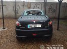 В селі Хлібодарське Біляївського району Одеської області жінка потрощила припарковані автомобілі