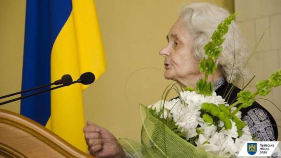 Ольга Горинь (з дому Мацелюх) народилася 15 жовтня 1930 року в селі Цетуля Яворівського району на Львівщині