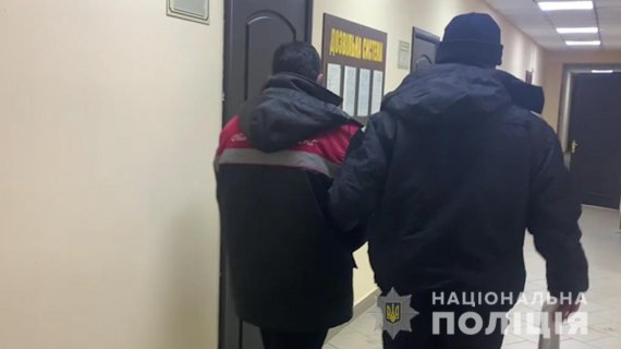 В Одесской области нашли убитым 54-летнего жителя Южного. Его задушил и ограбил 29-летний коллега