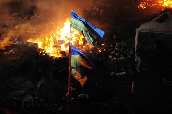 Сутички у Києві рано вранці рано вранці 19 лютого 2014 року