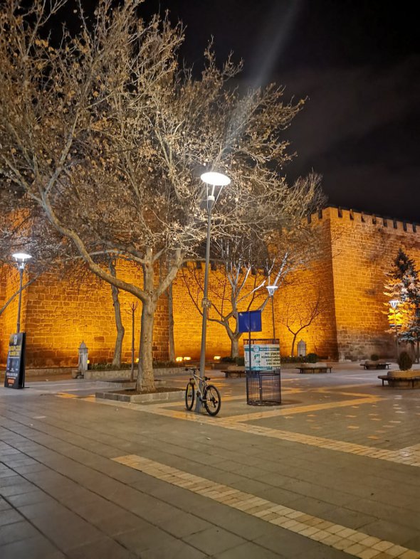 Крепость времен турок-сельджуков находится в самом центре Кайсери.