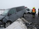 У Чехії в ДТП загинули 2 українці. Їхали у мікроавтобусі, який зіткнувся з вантажівкою