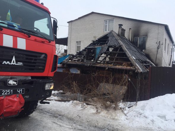Под Киевом загорелся одноэтажный дом. Погиб 5-летний ребенок