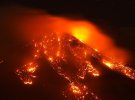 Прокинувся найбільший діючий вулкан Європи Етна.