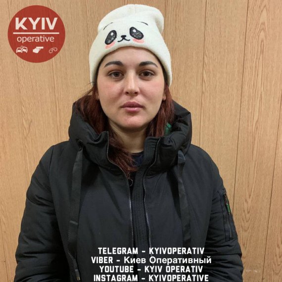 В Киеве на Крещатике задержали 4 жительниц Закарпатской области, подозреваемых в совершении карманных краж