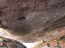На скале в натуральной величине изображено кенгуру. Фото: dailymail