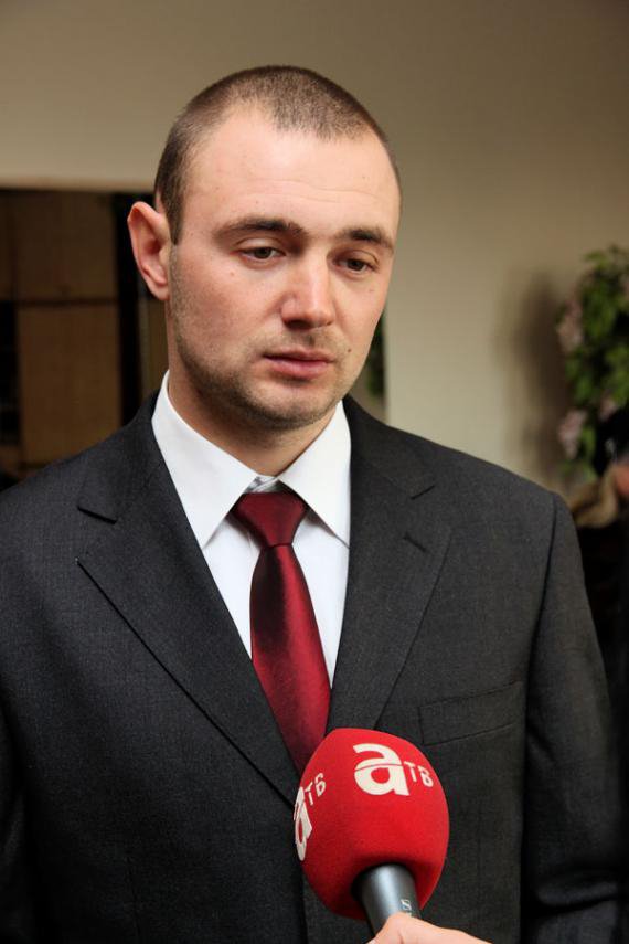 Жертвой "похищение" проукраинских активистов в 2015 году оказался Сергей Щербич. Член пророссийской партии "Родина" Игоря Маркова, активный участник антимайдана