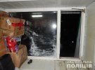 На одеському промтоварному ринку полыцейськы спыймали трьох чоловіків, які намагалися винести зі складського приміщення сейф з грошима