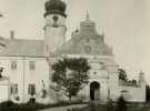 Як виглядав костел бернардинів у Жвирці на Львівщині