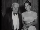 Четверта дружина Чарлі Чапліна Уна О'Ніл була молодша на 36 років.  Вони одружилися у 1943 році, їй було 18, йому 54.  Разом прожили 34 роки, до самої смерті Чапліна. Фото: npg.org.uk
