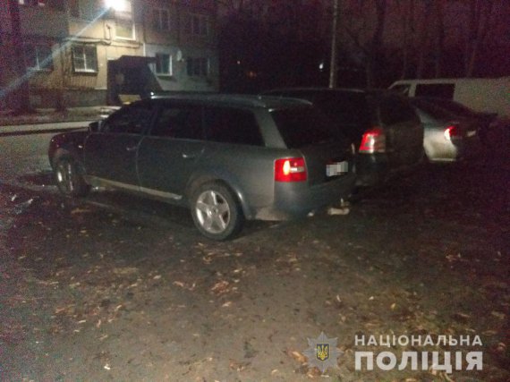 В Харькове на автомобиль активиста прицепили гранат