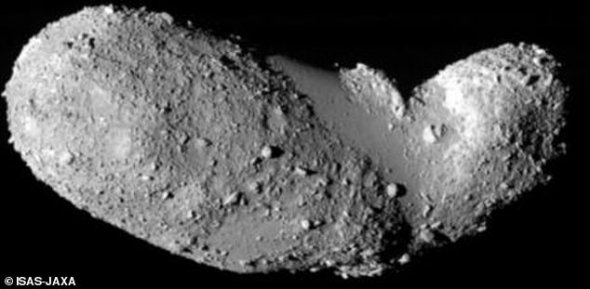 На поверхности астероида обнаружили воду