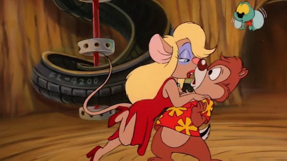Самым сексуальным эпизодом мультсериала "Чип и Дейл спешат на помощь" считается серия "Бурундучки-двурундучкы". В ней Гайка надела красное платье и соблазняла Дейла.