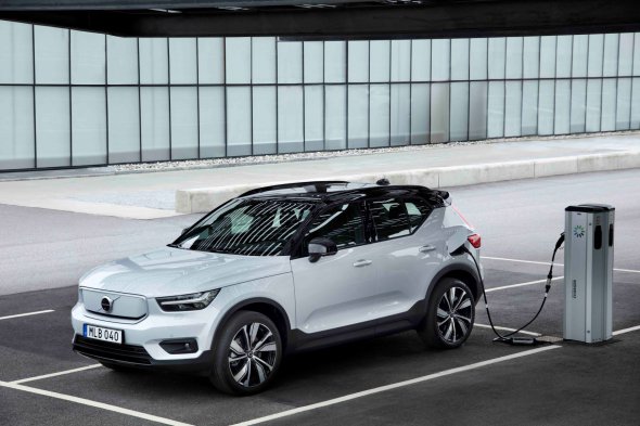 Volvo перейде на виробництво електромобілів