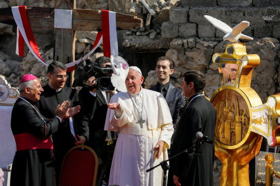 Папа Римский встретился с жителями Мосула