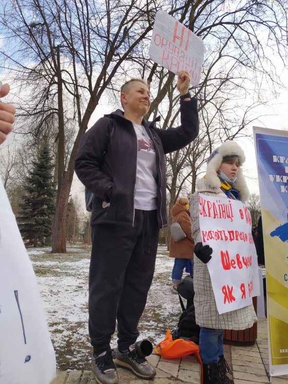 "Україну люблю наче свою маму. Але владу треба міняти на нормальну" - Оксана Шинкаренко