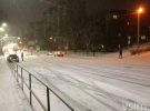 Мокрый снег в Хмельницком вызвал транспортный коллапс