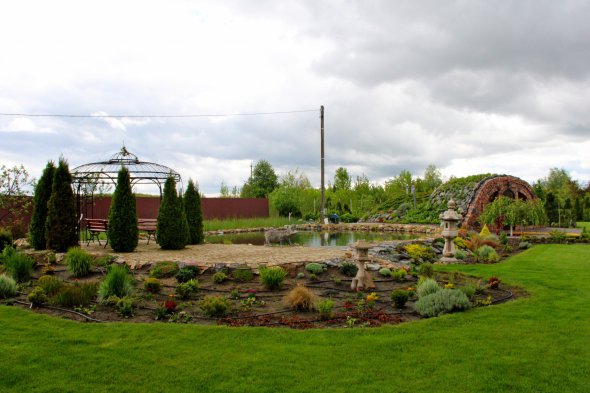 Садовый центр Лизгард реализует растения открытого и закрытого грунта