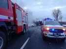 В Хмельницкой области столкнулись и загорелись автомобили КамАЗ и Audi 100. Погибли водитель и пассажир последнего