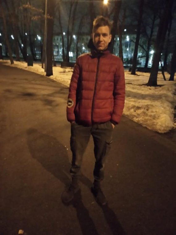 В Житомирской области продолжаются поиски 17-летнего Ивана Мыслывого из Радомышля. Парень 18 марта ушел из дома и не вернулся