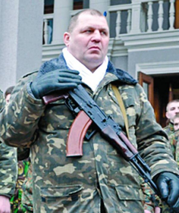 24 марта 7 лет назад возле кафе за селом Бармаки в Ровенской спецназовцы расстреляли 51-летнего Александра Музычко по прозвищу Саша Белый. Координировал "Правый сектор" в Западной Украине