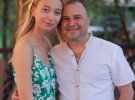 Артист ставиться серйозно до того, що дружина працює блогеркою