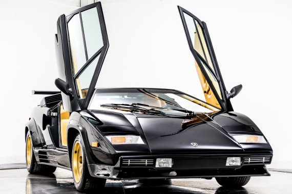 Lamborghini Countach хотят продать за более 11 млн грн