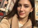 Поліція затримала підозрюваного у вбивстві львівської студентки 19-річної Дарії Косенок. Її знайшли напередодні вбитою в орендованій квартирі на вул. Личаківській