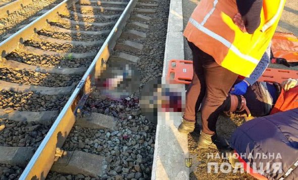 У Рівному   46-річний чоловік потрапив під потяг, коли проводжав сина в зону ООС