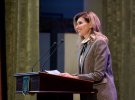 Класичний костюм обрала на форум "Освіта України 2021: стратегічні цілі та пріоритетні напрями"