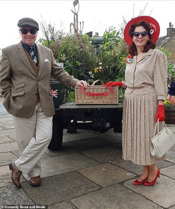 Британське подружжя 6 років одягається у стилі 1940-х