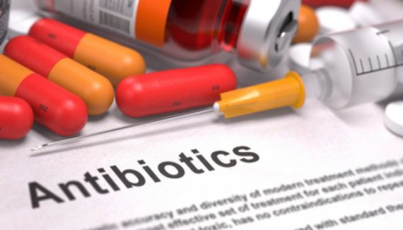 Нераціональне використання антибіотиків може викликати антибіотикорезистентність