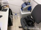 У Рівному поліцейські затримали 32-річного жителя Хмельниччини за розбійний напад на касира обмінного пункту