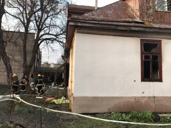 У Луцьку під час пожежі в приватному будинку загинули троє людей