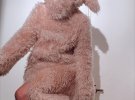 Американська топмодель 25-річна Джіджі Хадід постала в образі кролика