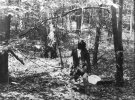 Тіло Володимира знайшов солдат у військовій зоні Брюховицького лісу недалеко від Львова 18 травня. Слідство висунуло єдину версію: самогубство