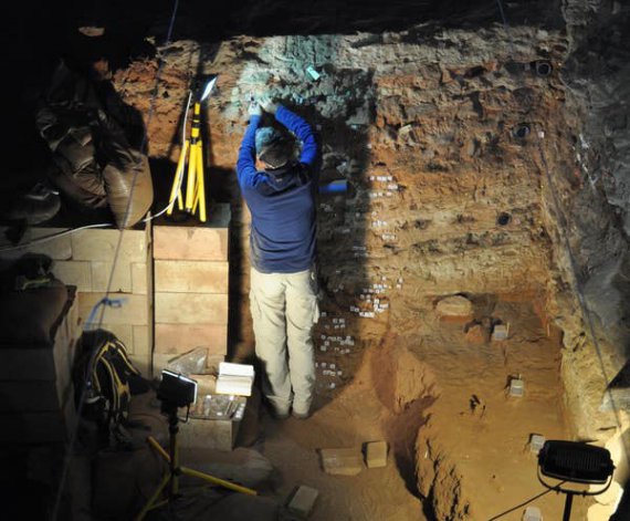 Люди жили в пещере почти непрерывно в течение 2 млн лет