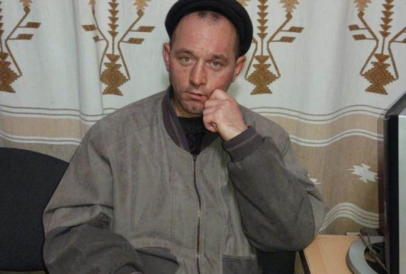 На Сумщині знайшли вбитим свідка у кримінальній справі 37-річного Юрія Беззубчака. З ним розправився підозрюваний, проти якого мав свідчити. До справи залучив двох спільників