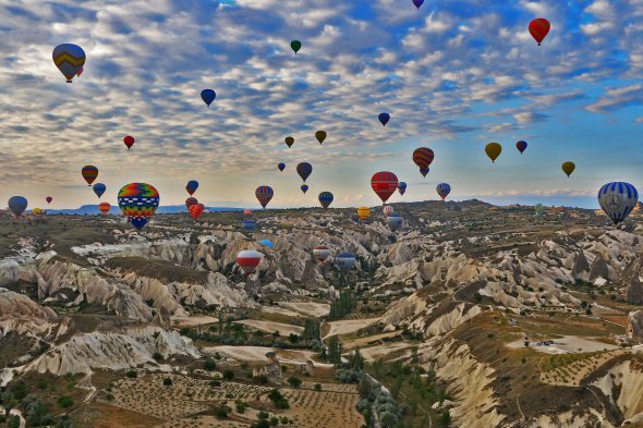 Каппадокия славится фестивалями воздушных шаров