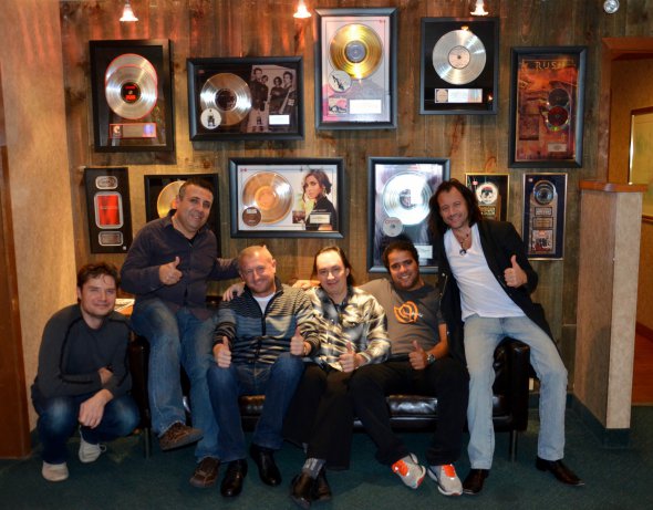 Группа Hutsul Planet записывает альбом "Музыка гор" на студии Metalworks Studios в канадском Торонто.