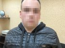 В Киеве двое мужчин избили и сожгли незнакомца. Тот якобы оскорбил сына одного из них