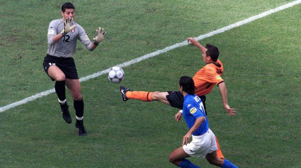 Франческо Тольдо множество раз спасал Италию в полуфинале. Фото: Reuters