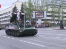 Попри Covid-19: терористи ДНР провели військовий парад у Донецьку. Фото: novosti.dn.ua