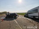 На трасі Київ-Чоп  зіткнулися  Mercedes-Benz Sprinter  і Аudi А4. Загинула родина,   яка їхала в останньому