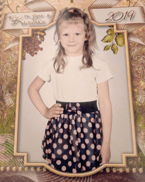7-летняя Мария Борисова из села Счастливое Алешковского района Херсонской области исчезла вечером 7 марта. Тело нашли на пятый день. Была изнасилована и задушена